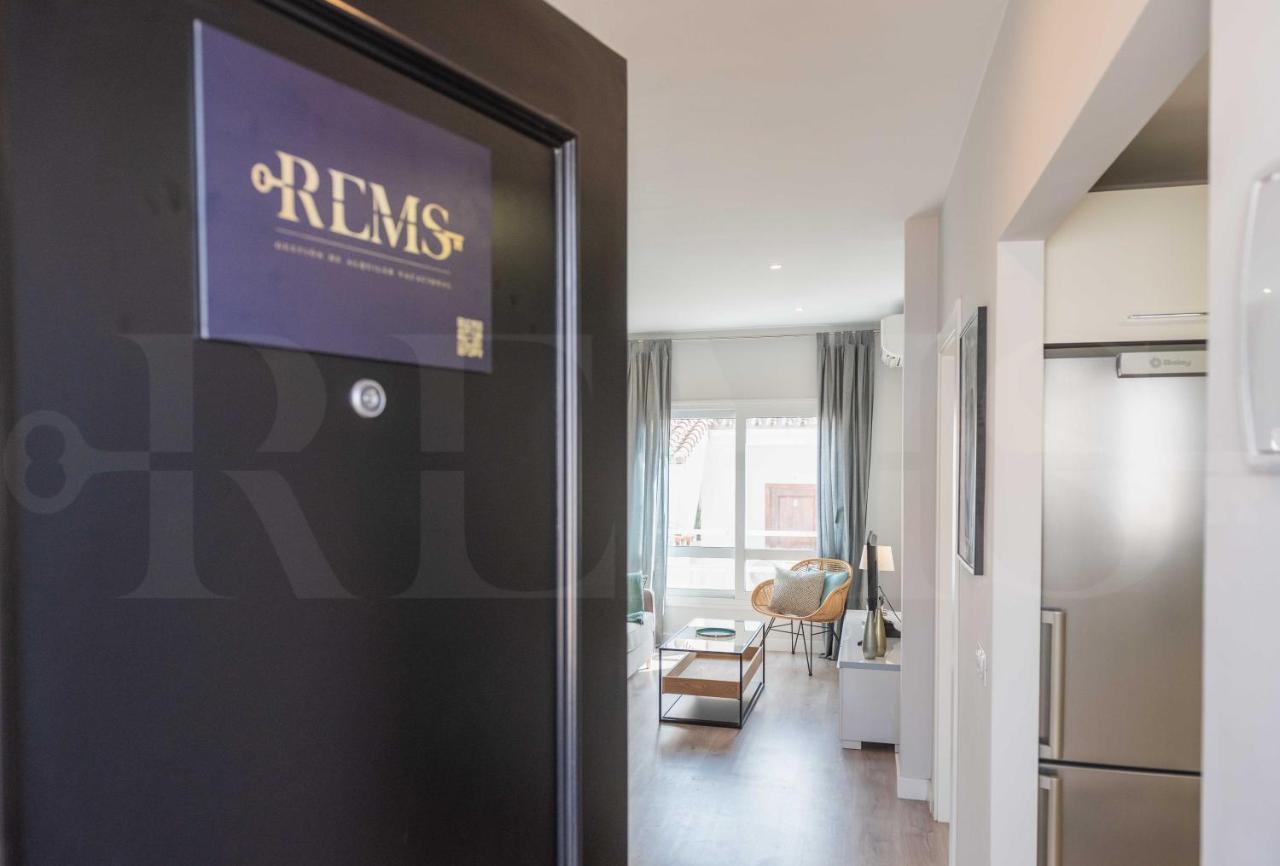 Sunny & Modern Apartment - Center By Rems มาลากา ภายนอก รูปภาพ