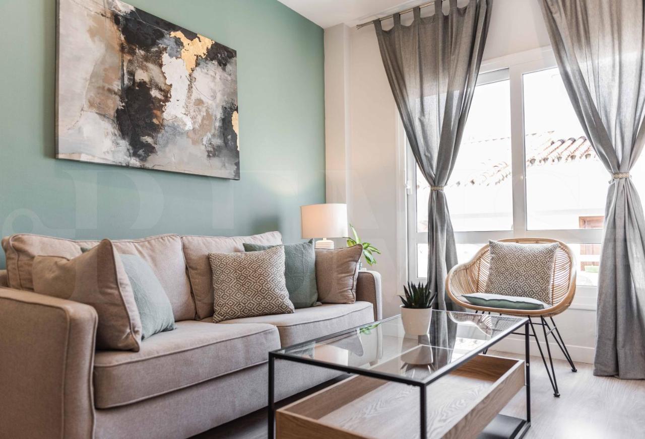 Sunny & Modern Apartment - Center By Rems มาลากา ภายนอก รูปภาพ
