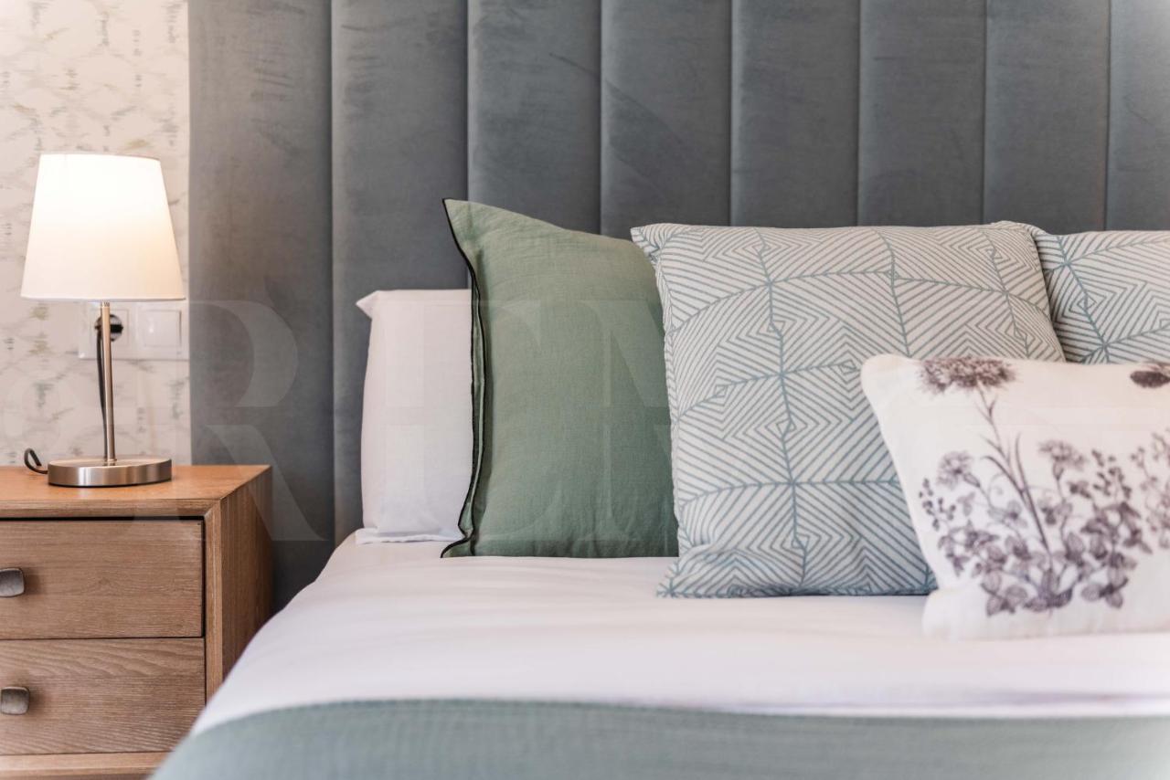 Sunny & Modern Apartment - Center By Rems มาลากา ภายนอก รูปภาพ